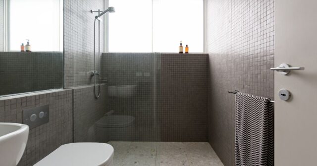 Modern bathroom design with a hint of traditionl mosaic tiles.