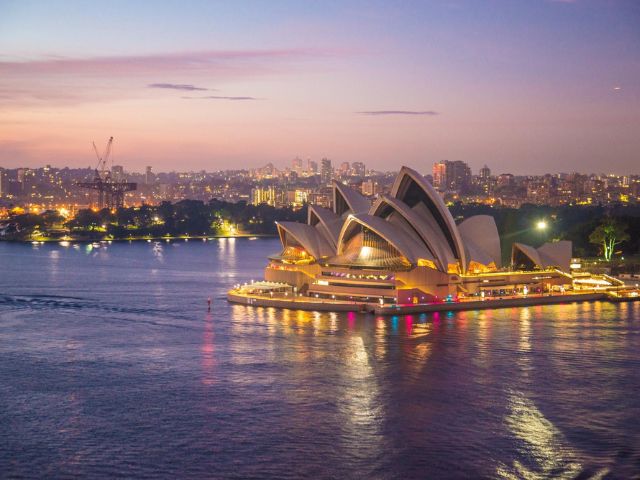 Nightime image of the city of Sydney, AU.